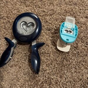 Set of 2 Heart Shape Craft Punches